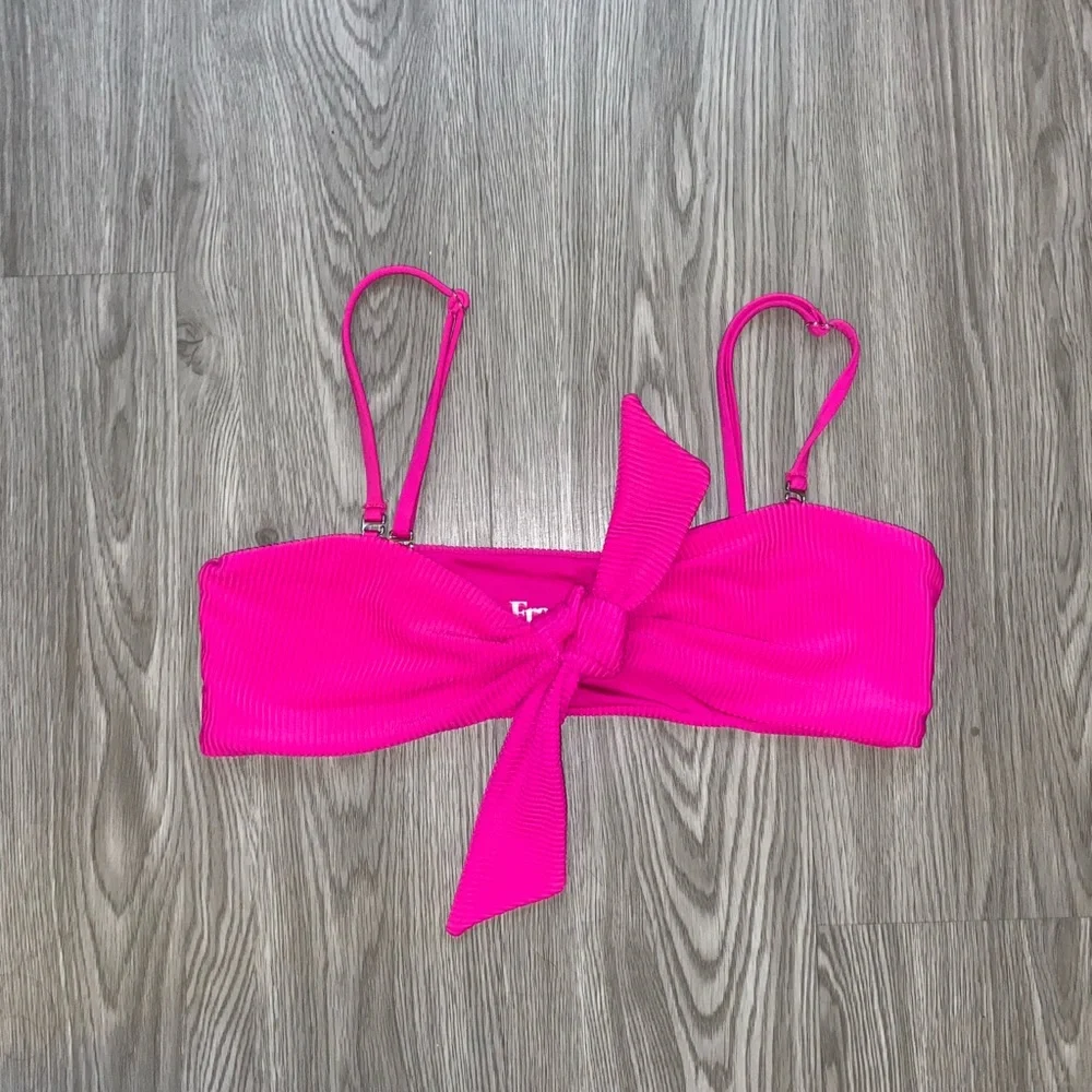 Frankie’s Bikini Dark Pink Top With Bow Size Medium